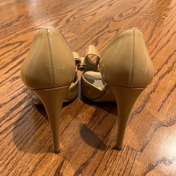 Valentino - Picture 4 of 4